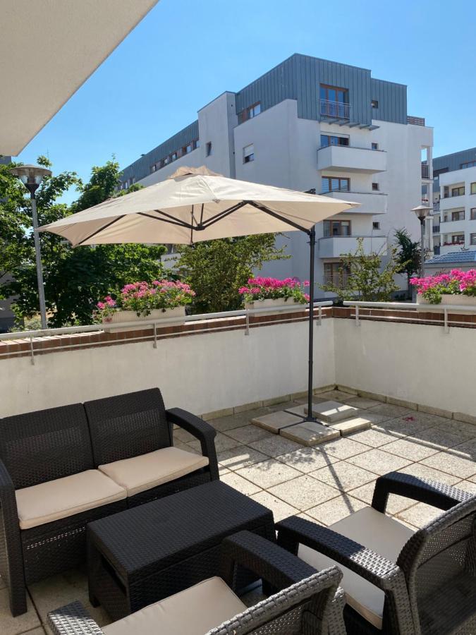 Scandinavia Apartment *